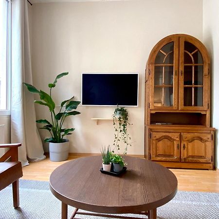 Ba Em City Apartment Wiesbaden Buitenkant foto